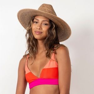 NWOT BEACH RIOT SWIM RIZA BIKINI TOP - MAGENTA CORAL SIZE XS Z53